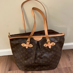 Louis Vuitton Tote Bag
